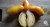 Рассада томата Оранжевый банан № 60 сорт индетерминантный среднеспелый оранжевый